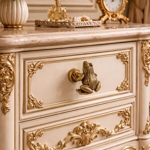 Solid Brass Frog Knob | Vintage Animal Drawer Pull | Handmade Cabinet Handle | Rustic Antique Furniture Knob | Zinc Alloy Frog Handle Decor