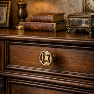 Retro Bronze Cabinet Knob | Zinc Alloy Round Drawer Handle, Single Hole