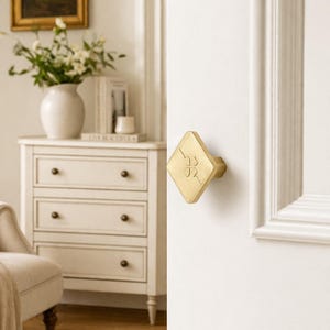 Four Leaf Clover Square Cabinet Knob, Brushed Brass Zinc Alloy Drawer Handle