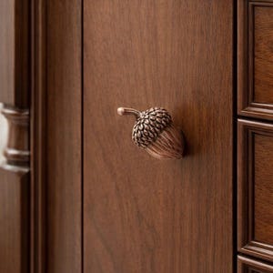 Vintage Acorn Cabinet Knob – Rustic Zinc Alloy Drawer Pull, Woodland Handle