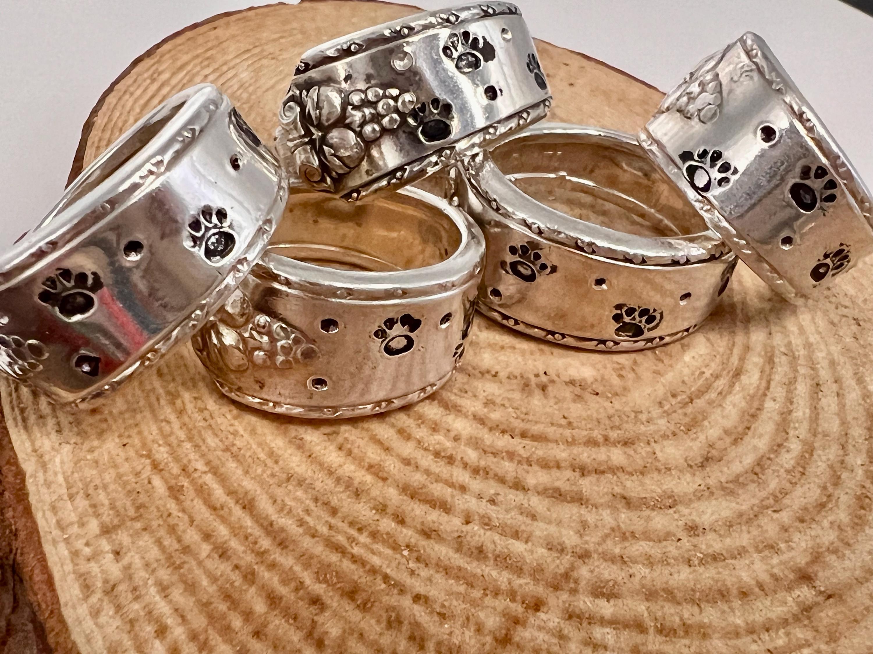 D.Dog patch spoon ring