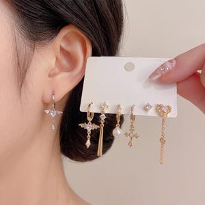 6-teiliges Ohrring-Set, goldene und silberne Kreuz-Ohrringe, zierliche Gothic-Ohrstecker, zusammengestelltes Ohrring-Set, asymmetrische Kettenohrringe, Geschenk für Sie