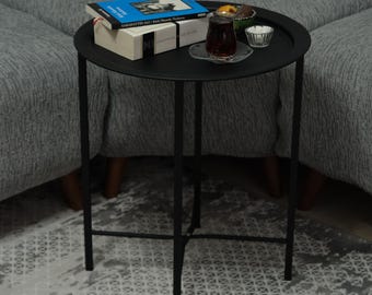 Mesa auxiliar plegable con bandeja extraíble