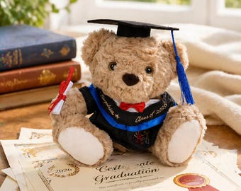 Personlig examensnalle, personlig broderad namnbjörn, examensminnesgåva, anpassningsbar examensplyschleksak för akademiker