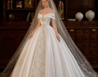 Royal Princess Bridal Gown Off Shoulder Satin Wedding Dress Luxury Custom Wedding Dress