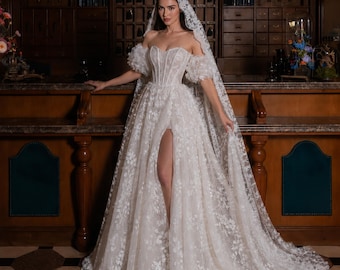 Fairy Floral Wedding Dress Off Shoulder Bridal Gown A-Line Lace Prom Dress Ivory Bridal
