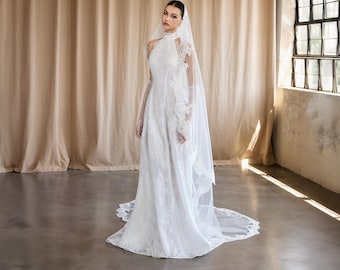 Lace Wedding Dress High Neck Bridal Gown Long Sleeve Wedding Dress Modest Bridal Dress Vintage Lace Gown