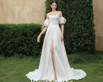 Strapless Wedding Dress A Line Bridal Gown Slit Detachable Sleeves Minimalist Wedding Dress Modern Bride Gown