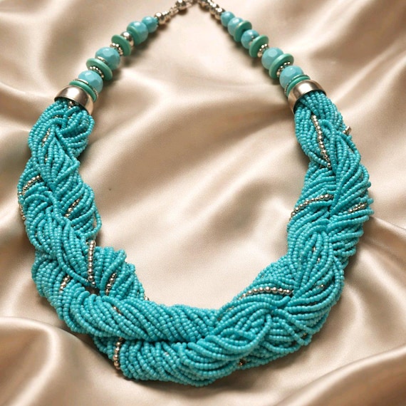 Authentic Chico's design is a multi-strand twiste… - image 2