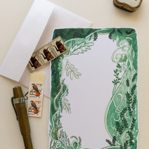 Carta da lettera stampabile con bordo botanico di viti tortuose e punti di diario
