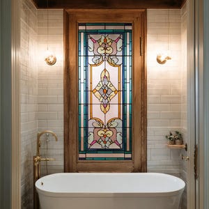 Panel de vidrieras Art Nouveau de tamaño personalizado sobre bañera con patas de garra, filigrana rosa turquesa, película impermeable electrostática reutilizable para puertas y ventanas.