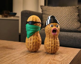 The Burnt Peanut Figurine | 12 cm | Bungulator Collectible | Desk Decor