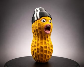 The Burnt Peanut Figurine | 12 Cm | Bungulator Collectible | Desk