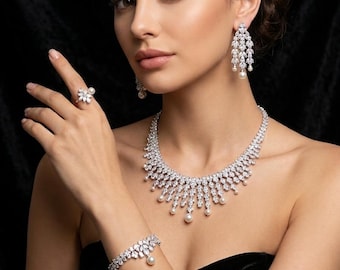 Kristall und Perle Braut Schmuck Set, Statement Hochzeit Halskette mit Ohrringen