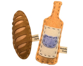 Wine or Baguette cat toy | organic catnip | wool-blend felt