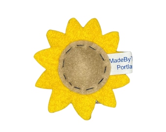 Sunflower cat toy | organic catnip | wool-blend felt