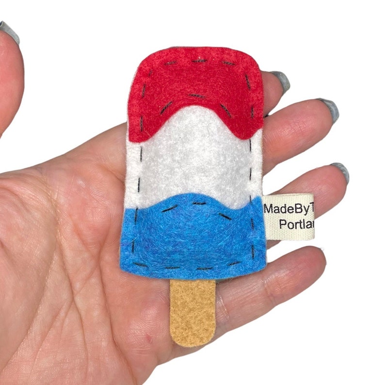 Bomb Pop cat toy organic catnip wool-blend felt image 3