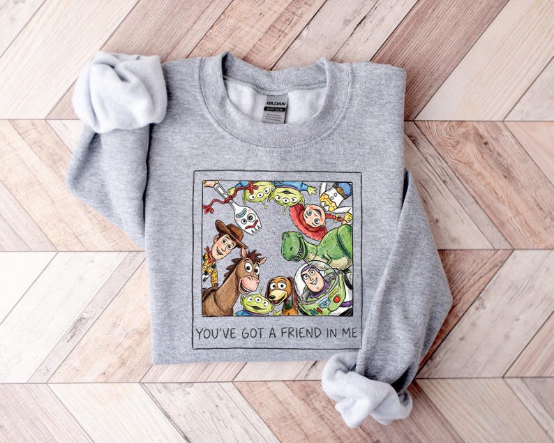 You've Got A Friend In Me Sweatshirt, Disney Toy Story Sweater, Disney Trip Hoodie, Disney Friends Tee,Toy Story Characters Tee,Best Friends immagine 4