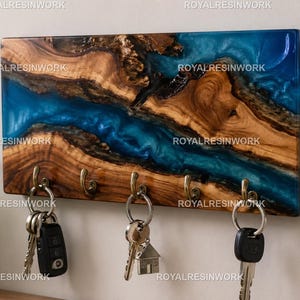 Portachiavi in legno massello con bordo naturale e resina epossidica, organizer da parete di alta qualità, design a onda oceanica, ganci per riporre le chiavi all'ingresso.