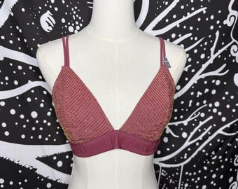 Sujetador tipo bralette rosa empolvado con cuentas de Victoria's Secret, color rosa empolvado, talla L.