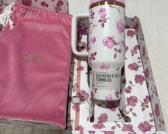Stanley x LoveShackFancy 40oz Ribbon Rosa Flowstate H2.0 Tumbler White & Pink