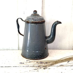 Vintage Granite Wear Cowboy Coffee Pot Enamel Pot/Kettle Pitcher French Farmhouse Decor