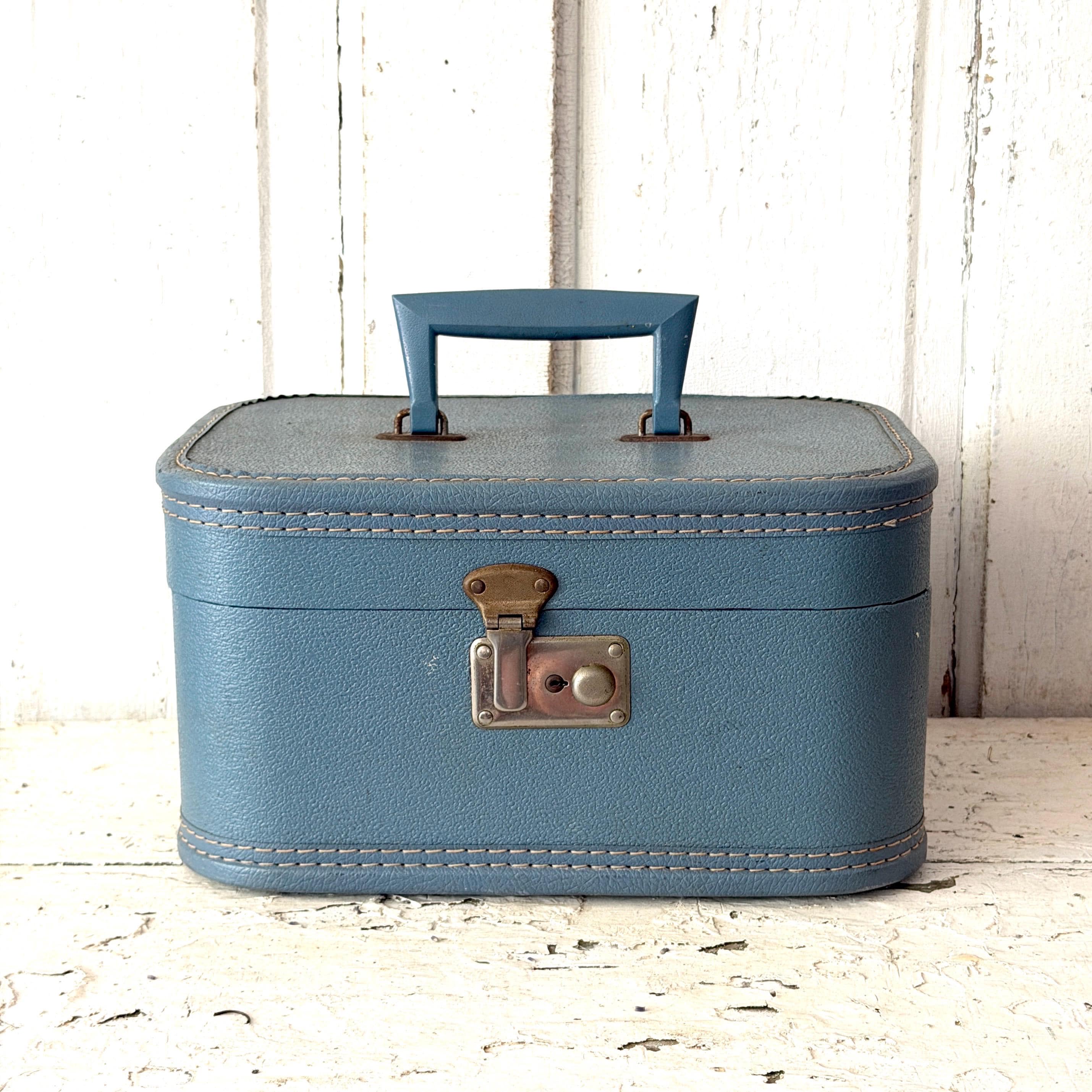 Lady Baltimore Train Case - Etsy