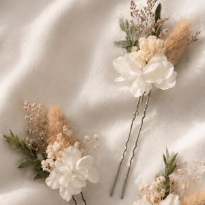 Håraccessoarer, hårspänne med torkade blommor - anpassningsbart boho-bröllop - rustik bröllopsfrisyr - konserverade blommor bild 6
