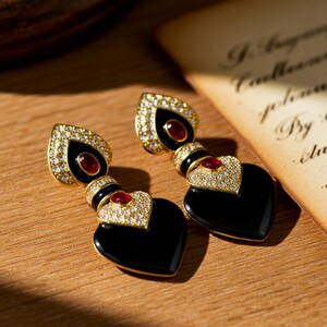 Red Black Heart Earrings, Vintage Baroque Dangle Earrings, Alloy Statement Jewelry for Women