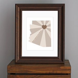 Lámina artística de Arizona - Estado del amor - El hogar está dondequiera que esté contigo - Cita - Decoración del suroeste, regalo para el esposo - Marrón y gris - 8 x 10