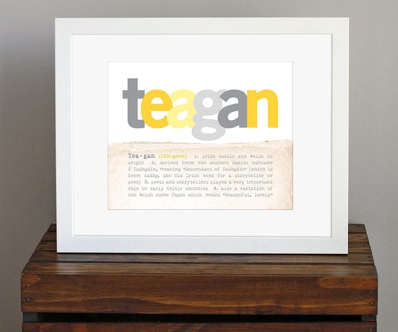 Lámina decorativa personalizada para habitación infantil con nombre y origen personalizados - decoración moderna para habitación infantil, tonos neutros amarillo y gris - regalo para baby shower - 8 x 10 imagen 1