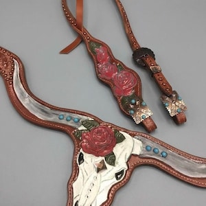 Cow Skull Tack Set turquoise leather, rose breastcollar, hand painted tack, painted skull bridle, parade horse tack, unique horse tack