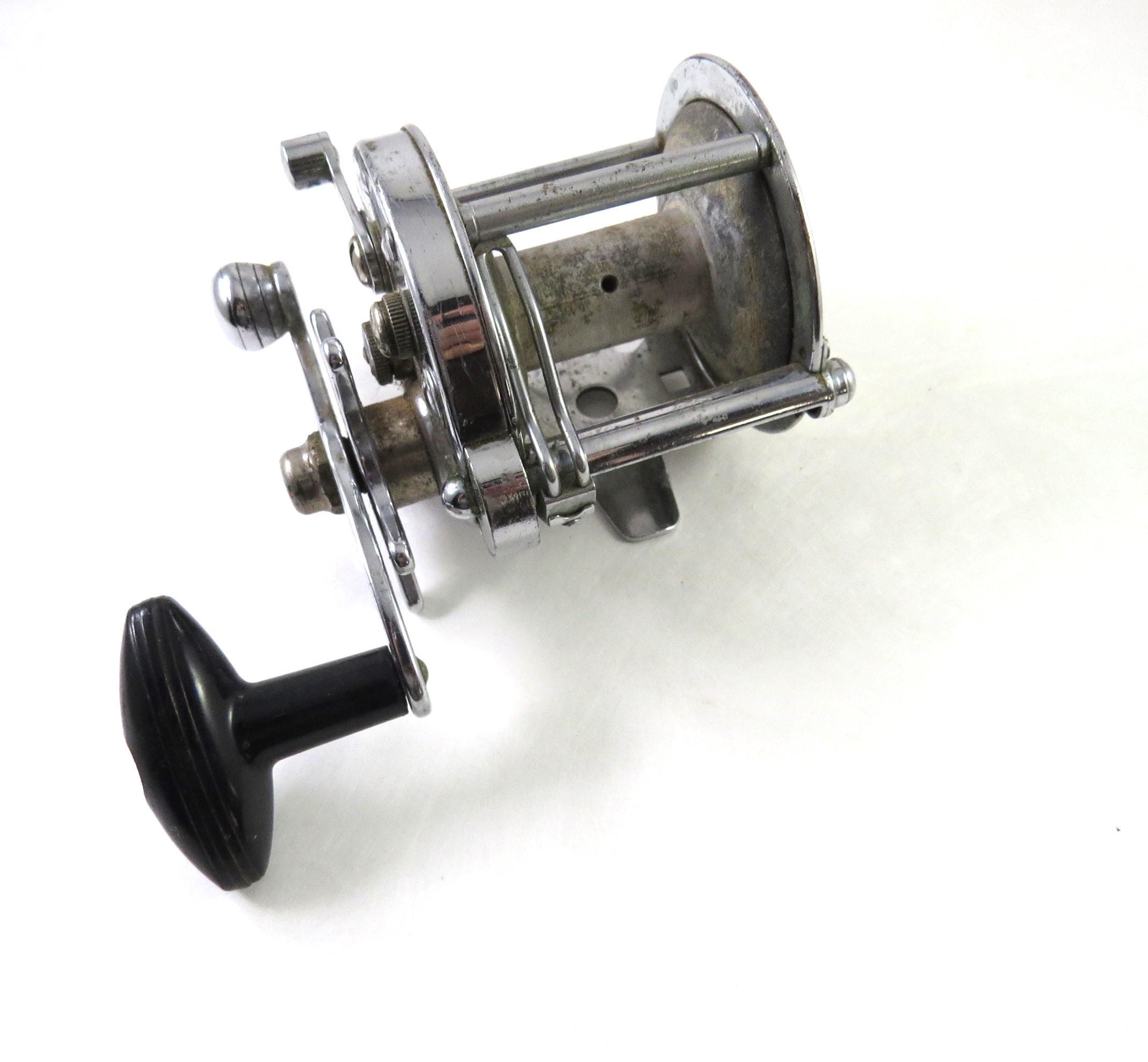 Vintage Pflueger ROCKET Reel 1375, Bait Casting Fishing Reel, Made