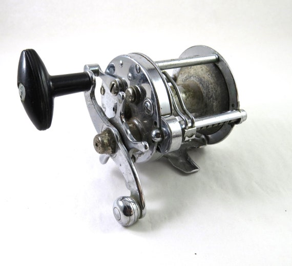 Pflueger ROCKET Reel Vintage Bait Casting Fishing Reel 1375, Made
