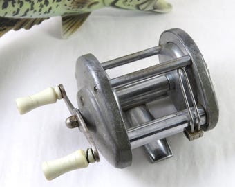 Vintage Zebco Omega 144XL Triggerspin Reel, Made in USA Zebco, Has
