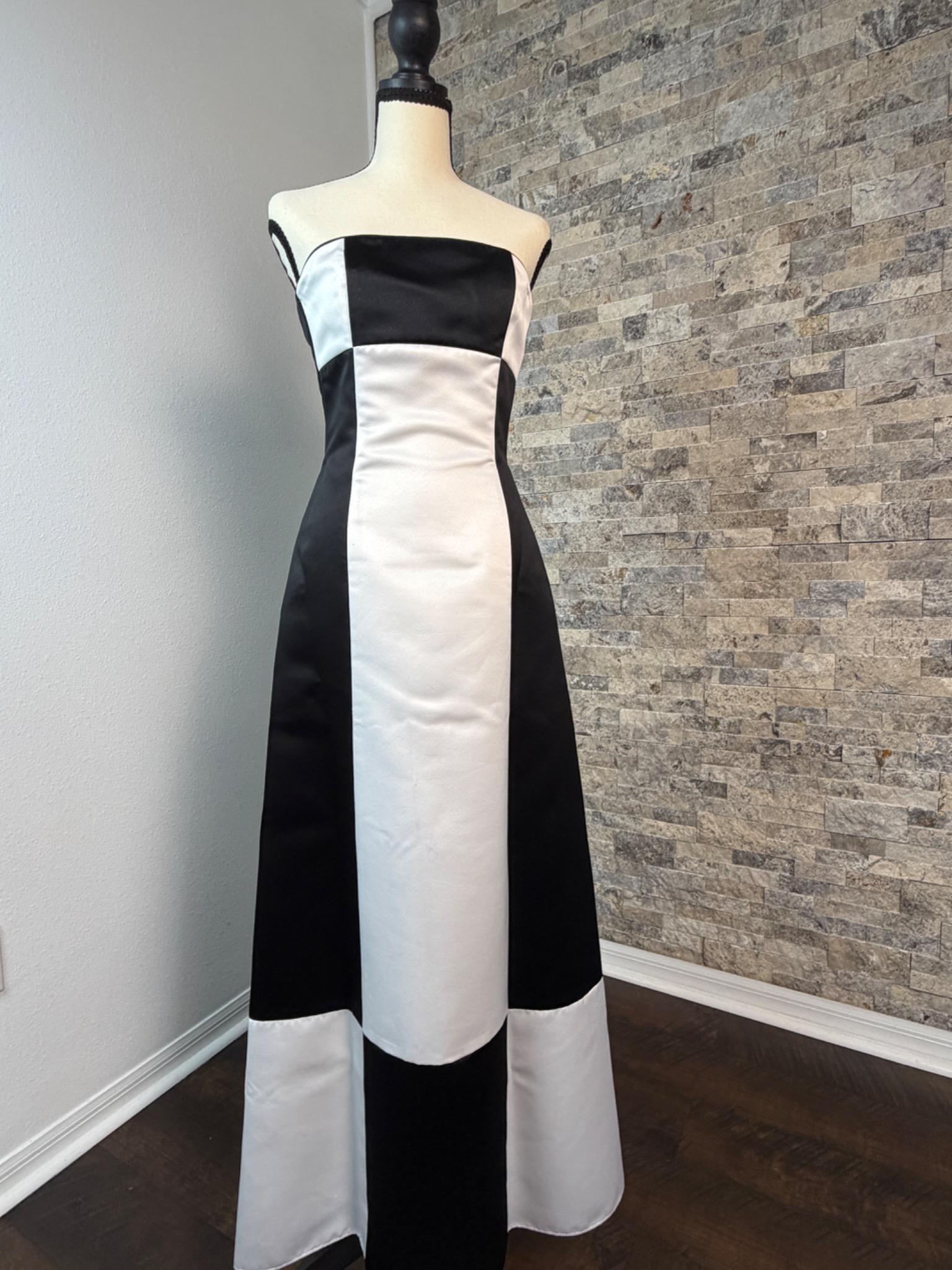 jessica mcclintock black and white dress Vintage Colorblock Strapless Gown, Y2K Formal Evening Leo A-line vs. Ballgown Color:Multi