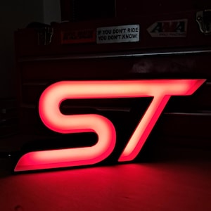 Aangepaste led-lichtbak Ford ST, 3D-geprint muurbord, garagedecor, cadeau autoliefhebber