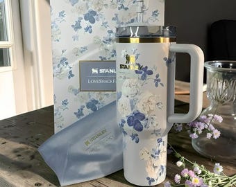 Stanley LoveShackFancy 40 oz Quencher – Everblooming Rosettes Blue Tumbler, Practical Gift