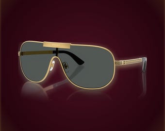 Vintage Versace VE2293 Large-Frame Teardrop Aviator Sunglasses Gold 90s