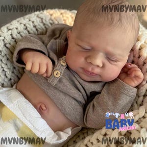 19 Inch Reborn Baby Doll Full Body Silicone Vinyl Soft Realistic Handmade Newborn Art Doll with 3D Skin Veins