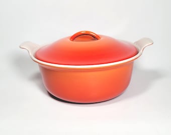 1950s Le Creuset Round #22 Covered 1.5qt Casserole Flame Orange Enamel Cast Iron France