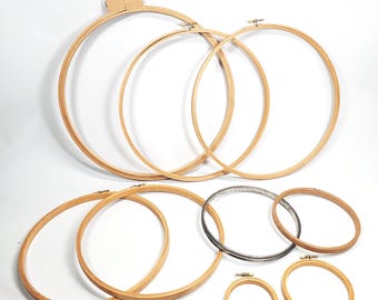 10pc Lot Vintage Embroidery Hoops 9 Wood, 1 Metal 3" to 13.5"