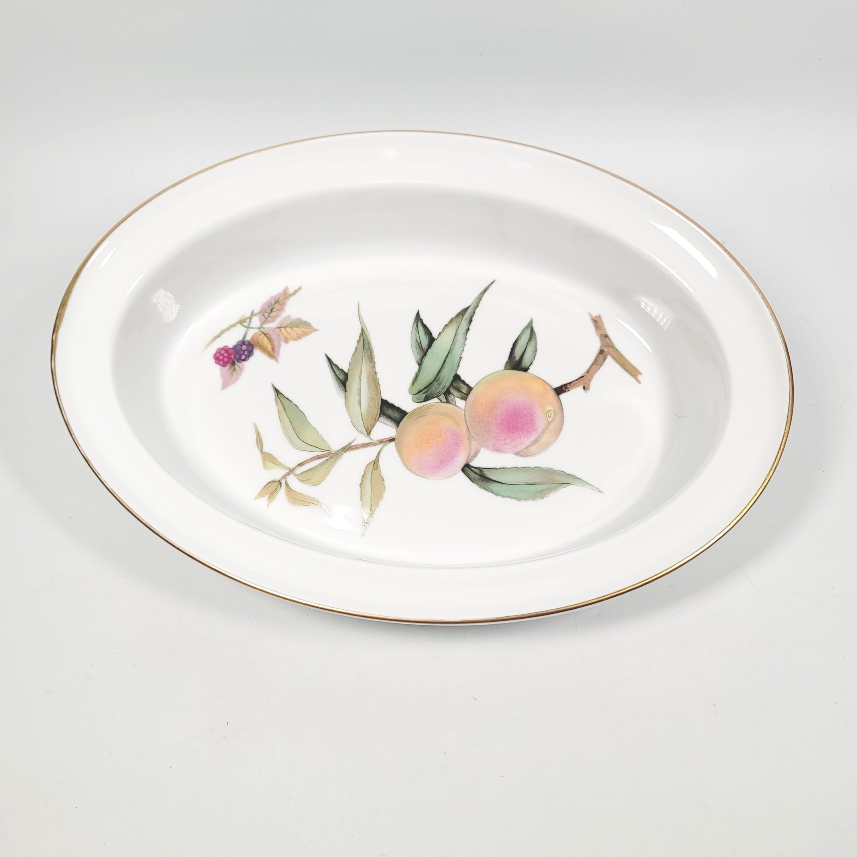 ロイヤルウースター　エベシャム　ゴールドキッシュディッシュ　お皿　大皿 Royal Worcester Evesham - Etsy Canada