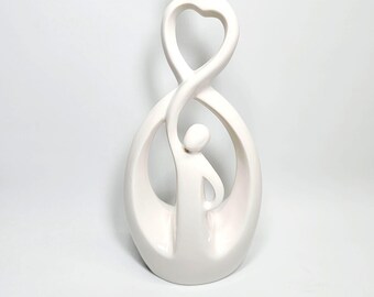 Figura abstracta de cerámica "Círculo del Amor" de Kim Lawrence, 28 cm (11 pulgadas), rodeada de amor. Enesco 631043