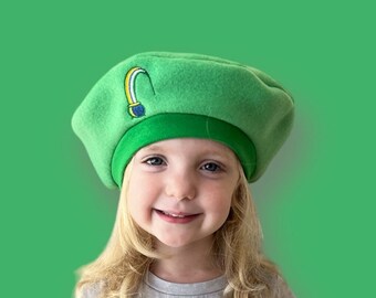 St. Patricks Day Hat, Green Fleece, NB-10 Years, Stretchy French Beret, Kids Hat, Machine Embroidered Design, Pot of Gold Design, Kids Gifts