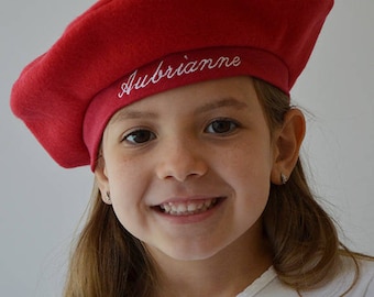 PERSONALIZED French Beret, CHOOSE COLOR And Font, Kids Hat, Gift for Baby, Toddlers Fleece Hat, Winter Wear, Photo Prop, Kids Costume