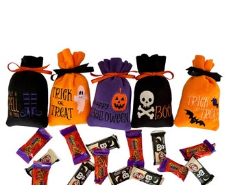 Halloween Treat Bags, Kids Gift Bags, Party Favors, Gift for Friend, Goodie Bags, Halloween Gift, Machine Embroidered Designs, Gift Exchange