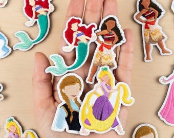 Disney Prinsessa Broderad Tygmärke, Disney Karaktär Stryk-på Tygmärke, Snövit Ariel Vaiana Belle Tygmärke, Disneyland Gåva, Jacka Ryggsäck Tygmärke