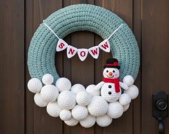 Crocheted Snowball Wreath Pattern | Winter Wonderland Door Decor | 3D Amigurumi Snowman Wreath | Festive Holiday Front Door DIY