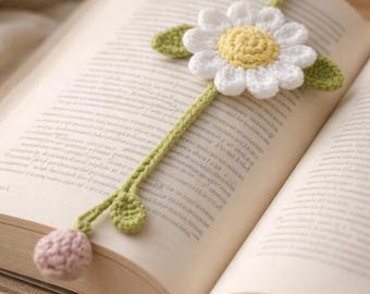 Crochet Daisy Bookmark Pattern | Flower Book Tracker DIY | Spring Floral Page Marker | Cottagecore Reading Gift | Beginner Digital PDF